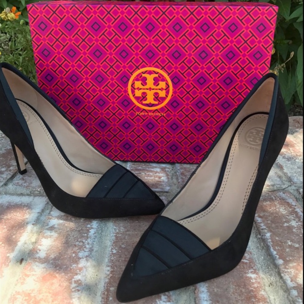 Tory Burch Wiltshire 100mm black satin/suede pump